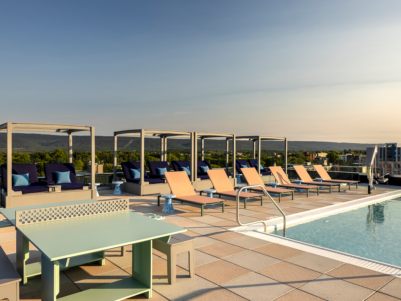 swimming pool and table tennis